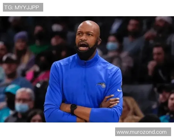 魔术主教练莫斯利萨格斯已进行对抗训练,周五能否复出成疑 魔术主教练莫斯利萨格斯已进行对抗训练,周五能否复出成疑