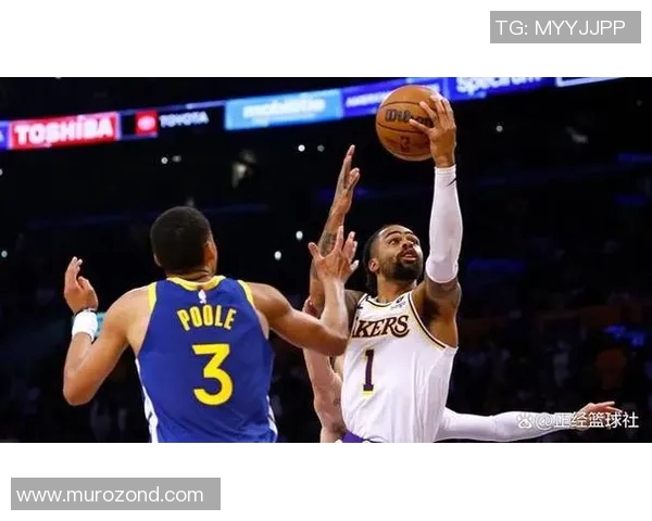 11中4仅8分!拉塞尔为森林狼胜局贡献力量 11中4仅8分!拉塞尔为森林狼胜局贡献力量