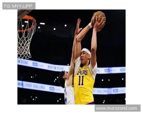 128-117！詹姆斯休战，东契奇三节砍44分，湖人送步行者8连败